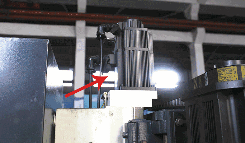 1753683846610548.gif 6.gif